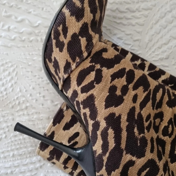 Dolce&Gabanna leopard tweed slip on boots size 7.5 will fit 7 - Picture 4 of 7